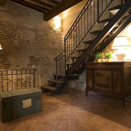 L'Arco Romanico Montefalco Buitenkant foto
