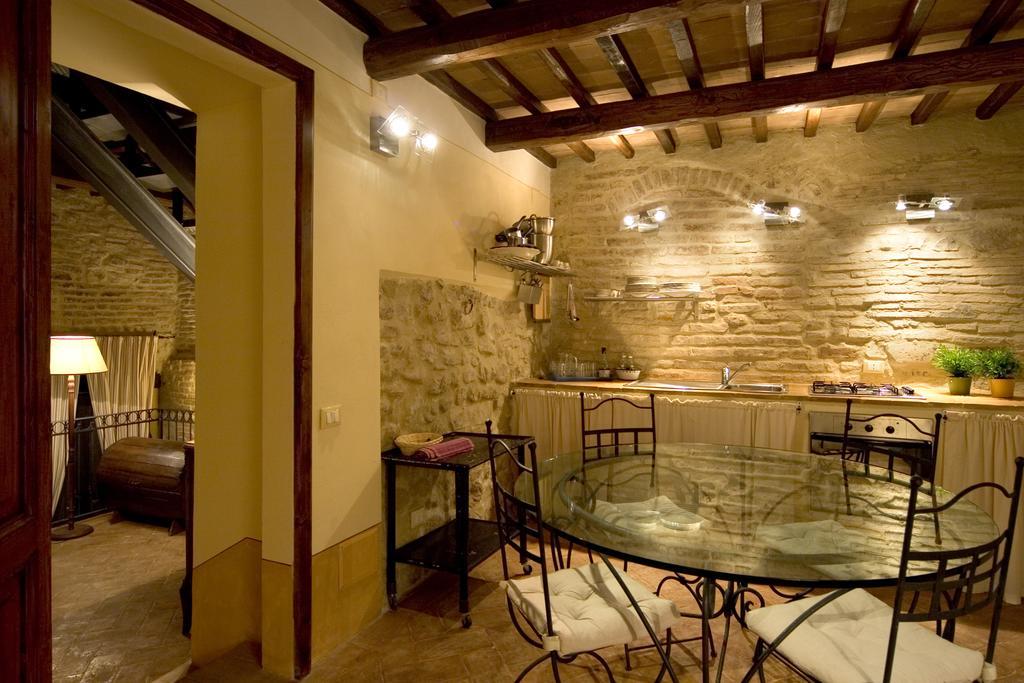 L'arco Romanico Apartment *